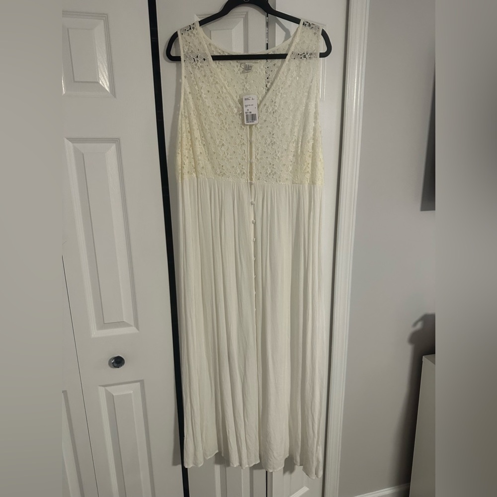 NWT Cream Crochet Gauze Cover Up